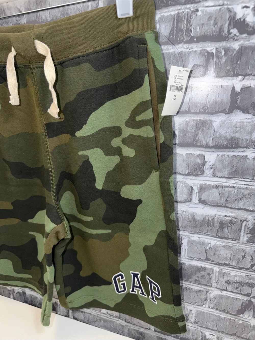 NWT GAP kids Camo Drawstring Athletic Shorts - Green/Olive